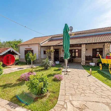 Strkalj Zadarvillas Villa *