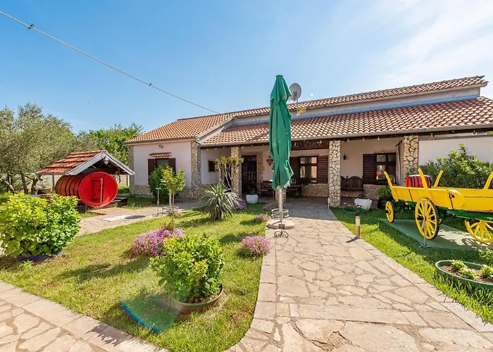 Strkalj Zadarvillas Villa *