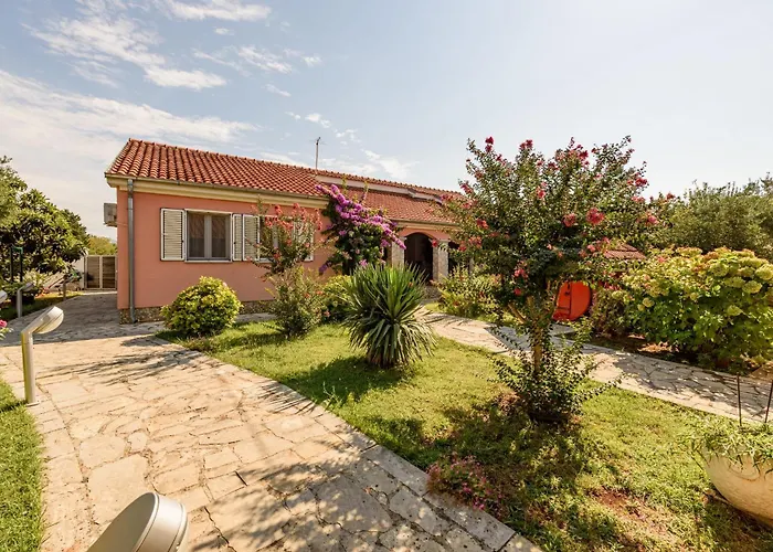 Villa Strkalj Zadarvillas *