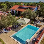 Vila Strkalj Zadarvillas Murvica (Policnik)