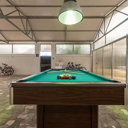 Strkalj Zadarvillas * Murvica (Policnik)