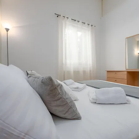 Vila Strkalj Zadarvillas Murvica (Policnik)