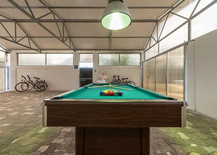 Strkalj Zadarvillas * Murvica (Policnik)